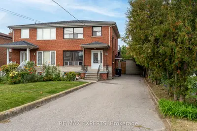 2 Donofree Road, Toronto, On M6l 2p5