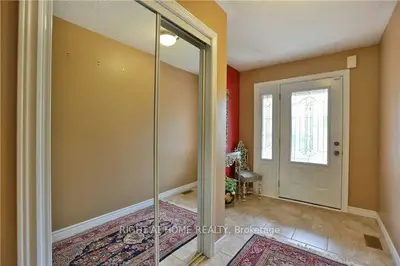 5162 Falconcrest Drive, Burlington, On L7l 6k6