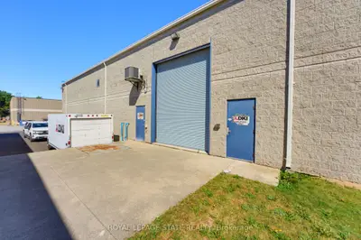 5014 South Service Road, Burlington, On L7l 5y7