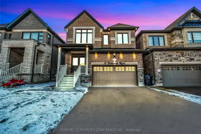12 Trellanock Road, Brampton, On L6y 6k8