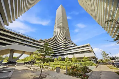 30 Shore Breeze Drive 6110, Toronto, On M8v 0j1