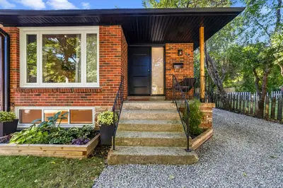1200 Ingledene Drive, Oakville, On L6h 2h9