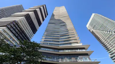 38 Annie Craig Drive 707, Toronto, On M8v 0g9