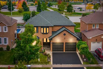 28 Corkett Drive, Brampton, On L6x 3g9