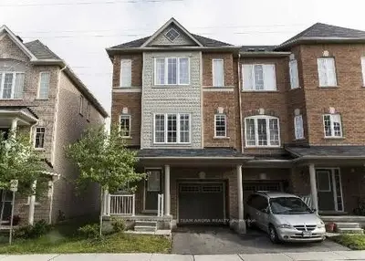 30 Arizona Drive, Brampton, On L6y 0r6