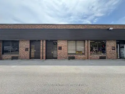 877 Alness Street 14, Toronto, On M3j 2x4