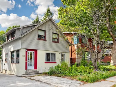 28 Mcintosh Avenue, Toronto, On M8y 3e2