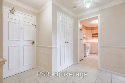 3695 Kaneff Crescent 612, Mississauga, On L5a 4b6