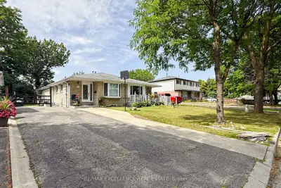 25 Graymar Road, Brampton, On L6s 1z7