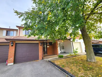 25 Baronwood Court 25, Brampton, On L6v 3h6