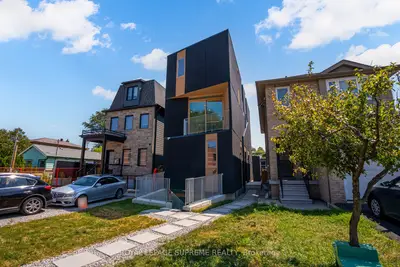 101 Bernice Crescent 3, Toronto, On M6n 1w7