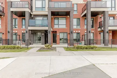 100 Dufay Road 29, Brampton, On L7a 4s3