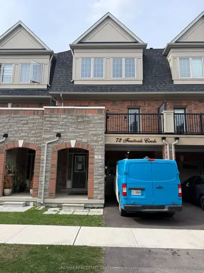 72 Fruitvale Circle, Brampton, On L7a 5b9