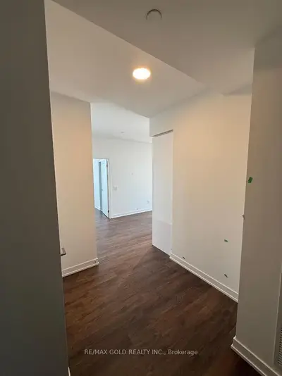 5105 Hurontario Street 2502, Mississauga, On L4z 0c9