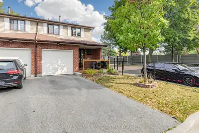 215 Baronwood Court 215, Brampton, On L6v 3h9