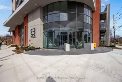 2433 Dufferin Street 708, Toronto, On M6e 0b4