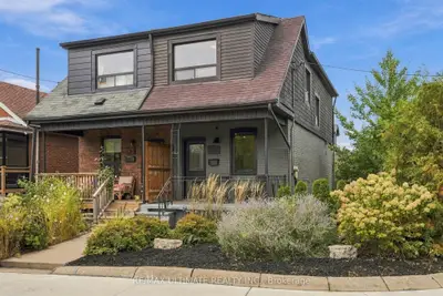 90 Rowntree Avenue, Toronto, On M6n 1s2