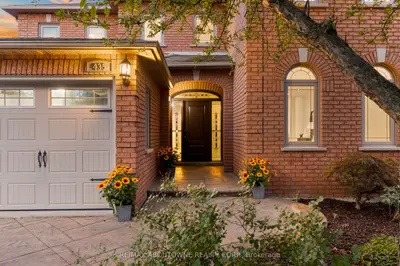435 March Crescent, Oakville, On L6h 5x7