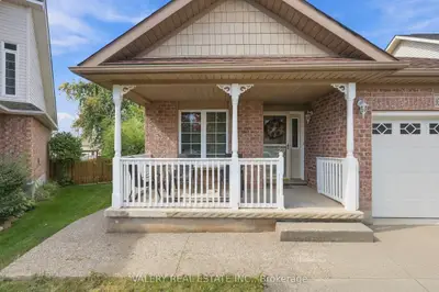 106 Doctor Moore Court, Halton Hills, On L7j 3a7