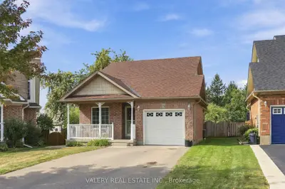 106 Doctor Moore Court, Halton Hills, On L7j 3a7