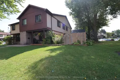 6650 Falconer Drive 81, Mississauga, On L5n 1b5