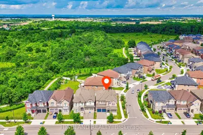 425 Threshing Mill Boulevard, Oakville, On L6h 0t4