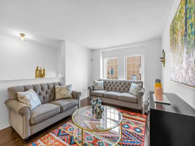 50 Strathaven Drive 46, Mississauga, On L5r 4e7