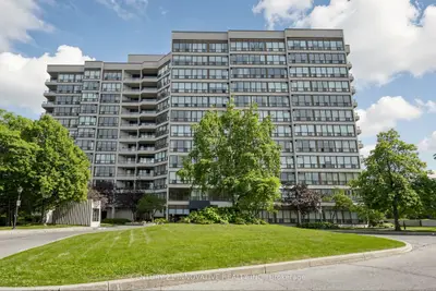 12 Ne Laurelcrest Street 912, Brampton, On L6s 5y4