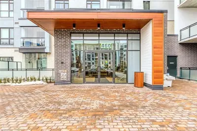 460 Gordon Krantz Avenue 113, Milton, On L9e 1z2