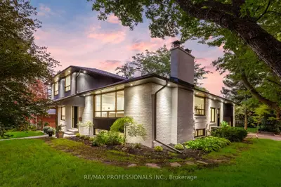 15 Bell Royal Court, Toronto, On M9a 4g7
