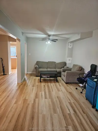 81 Beaconsfield Avenue, Brampton, On L6y 4s1
