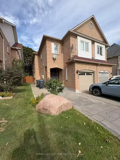 6988 Tassel Crescent, Mississauga, On L5w 1g7