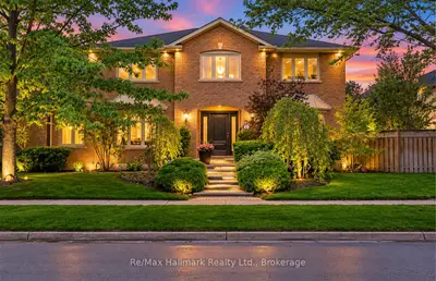 500 Blenheim Crescent, Oakville, On L6j 6p7