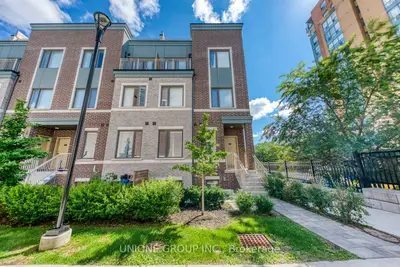 260 Twelfth Street 19, Toronto, On M8v 0j6