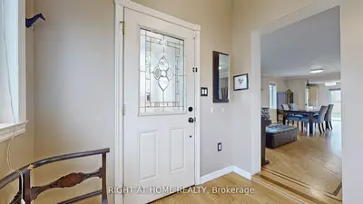 68 Eaglewood Boulevard E, Mississauga, On L5g 1v4