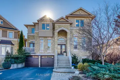 1426 Redwing Court, Oakville, On L6m 5e6