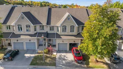 5525 Palmerston Crescent 45, Mississauga, On L5m 6c7