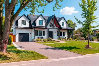 118 Warwood Road, Toronto, On M9b 5b7