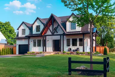 118 Warwood Road, Toronto, On M9b 5b7
