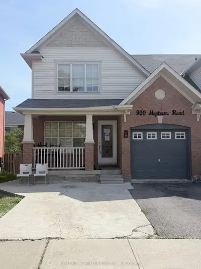 900 Hepburn Road, Milton, On L9t 0l2