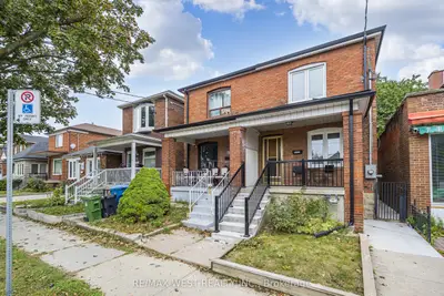 83 Scott Road, Toronto, On M6m 3t3