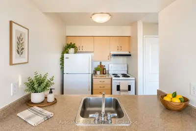 171 Main Street N 712, Brampton, On L6x 0h4