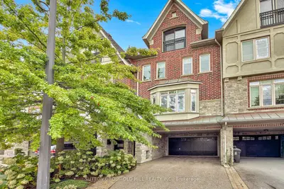 12 Gala Lane, Toronto, On M8y 0a9