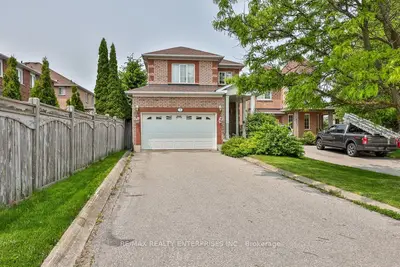 3 Jack Kenny Court, Caledon, On L7e 2m5