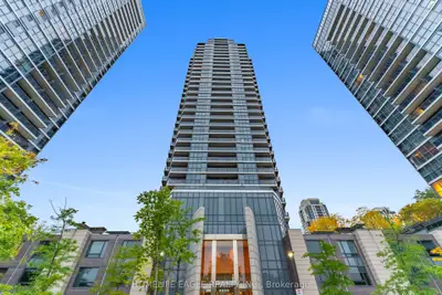 5 Valhalla Inn Road 3008, Toronto, On M9b 0b1
