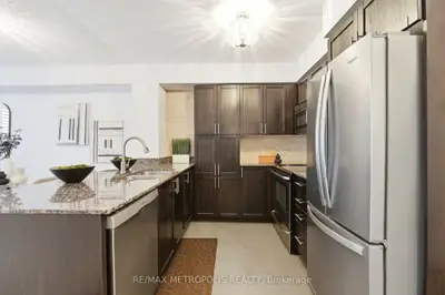 800 Lawrence Avenue W 415, Toronto, On M6a 0b1