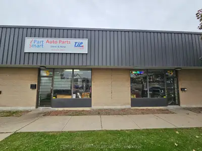 75 Ashwarren Road 75, Toronto, On M3j 1z7