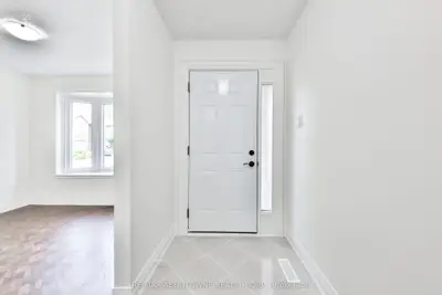 4635 Regents Terrace 2, Mississauga, On L5r 1w8
