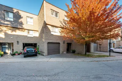 405 Hyacinthe Boulevard 50, Mississauga, On L5a 3n1