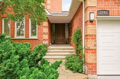 2747 Teak Crescent, Oakville, On L6j 7m7